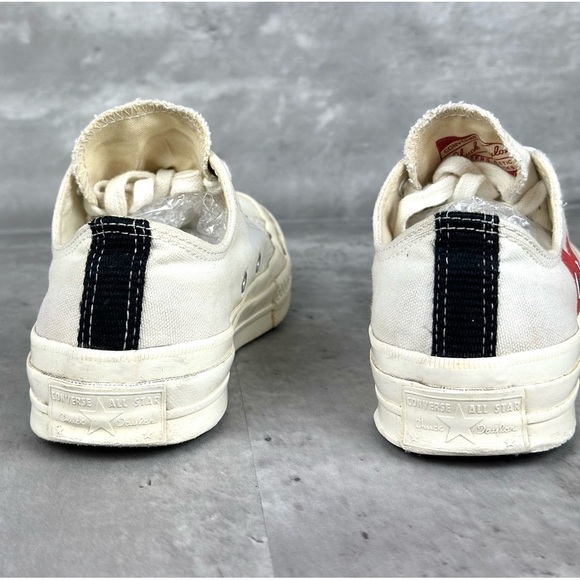 Converse Comme De Garcons Cream Heart Low Top Sneaker - Picture 4 of 11